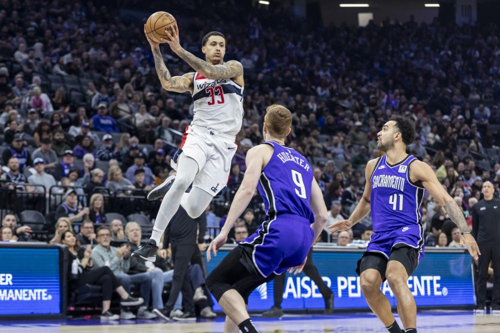 也反映出球 也反映出球