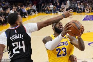 季后赛中多 季后赛中多