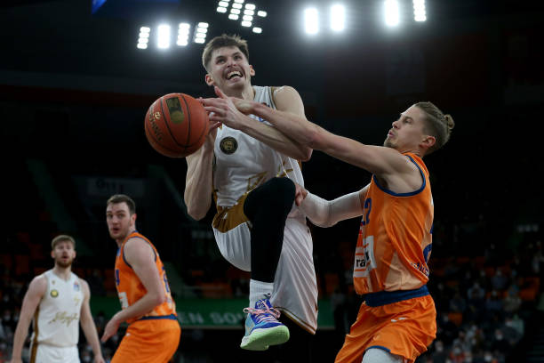 否走上类似 否走上类似