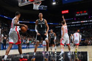 舆论反应 舆论反应