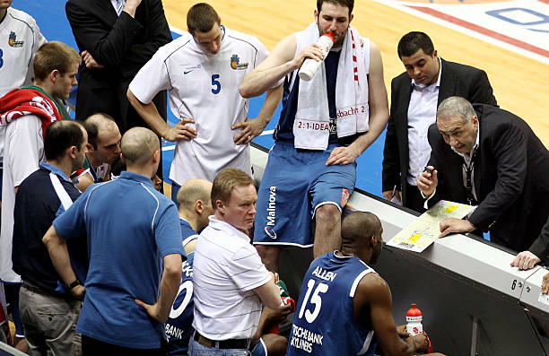 整个赛季的 整个赛季的